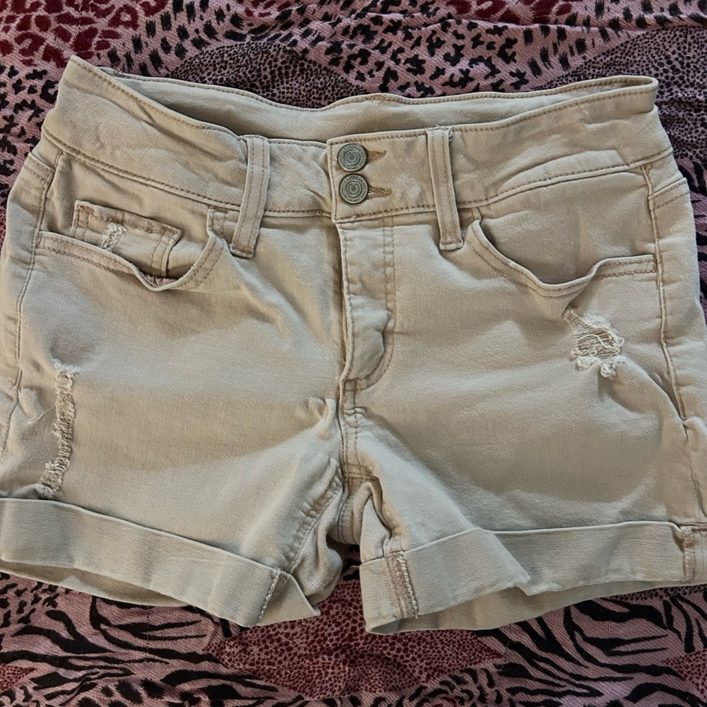 Stylish Women's Tan Shorts